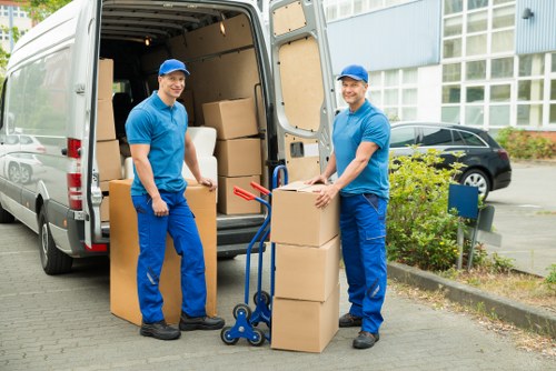 London man and van helping with furniture transport