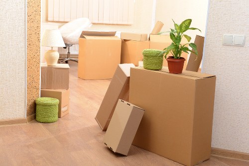 Moving van showing load-based pricing for a property relocation in London